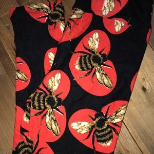NEW LULAROE HEART & BUMBLEBEE LEGGINGS
